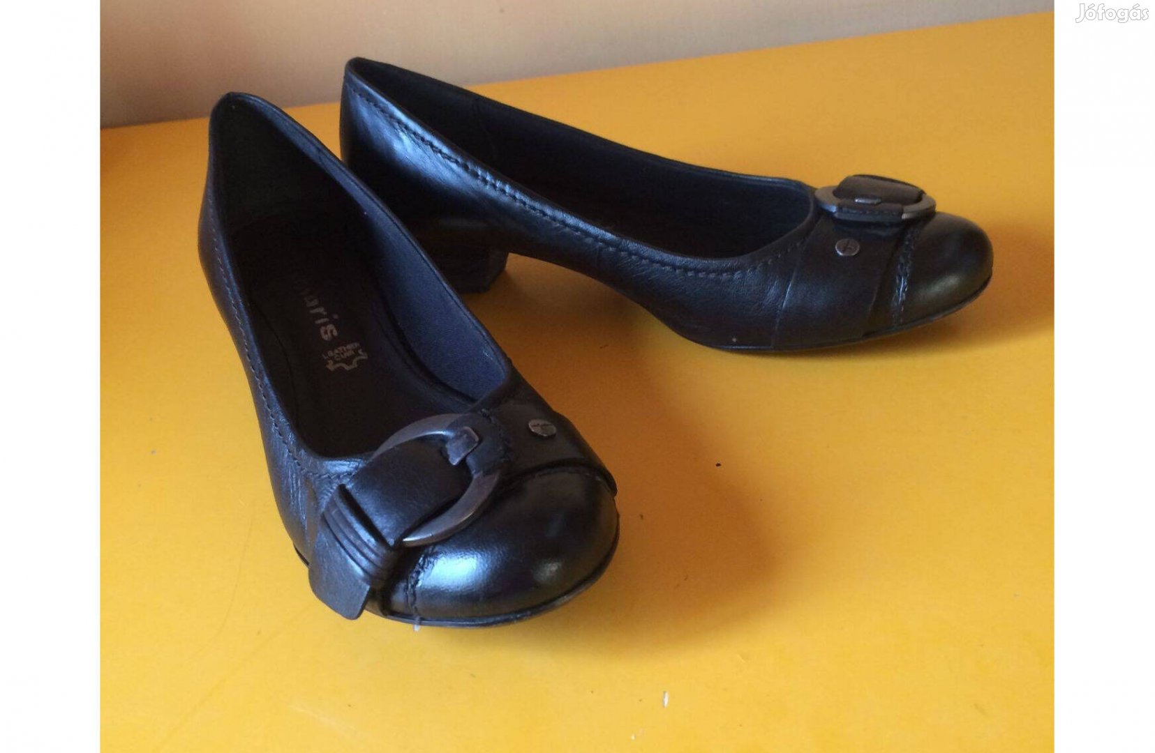39-es Tamaris bőrcipő