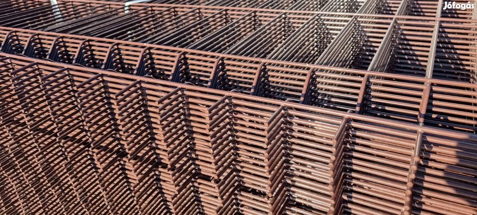 3D Barna kerítéspanel 203x250 cm méretben kiegészítőkkel eladó !