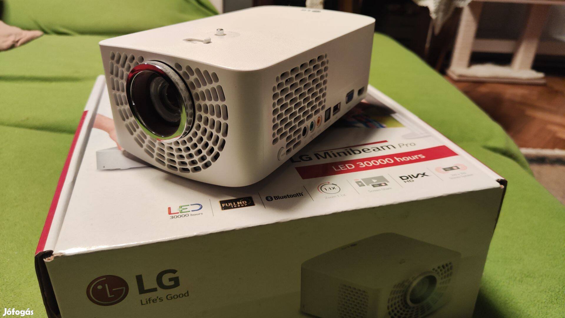 3D LED projektor LG PF1500