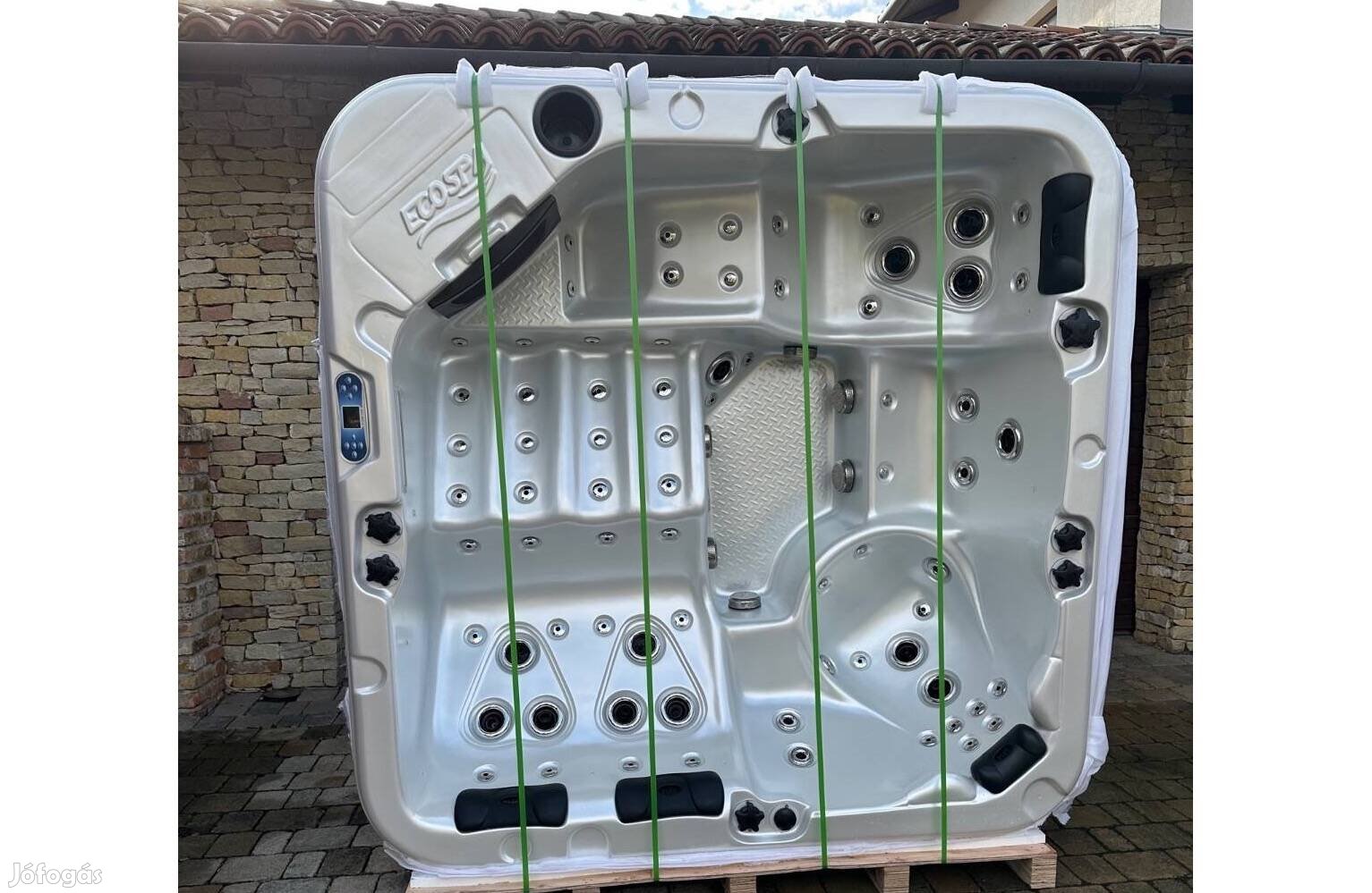 3Fekvő-3Ülős új Whirlpool Marina Wifis jakuzzi masszázsmedence jacuzzi