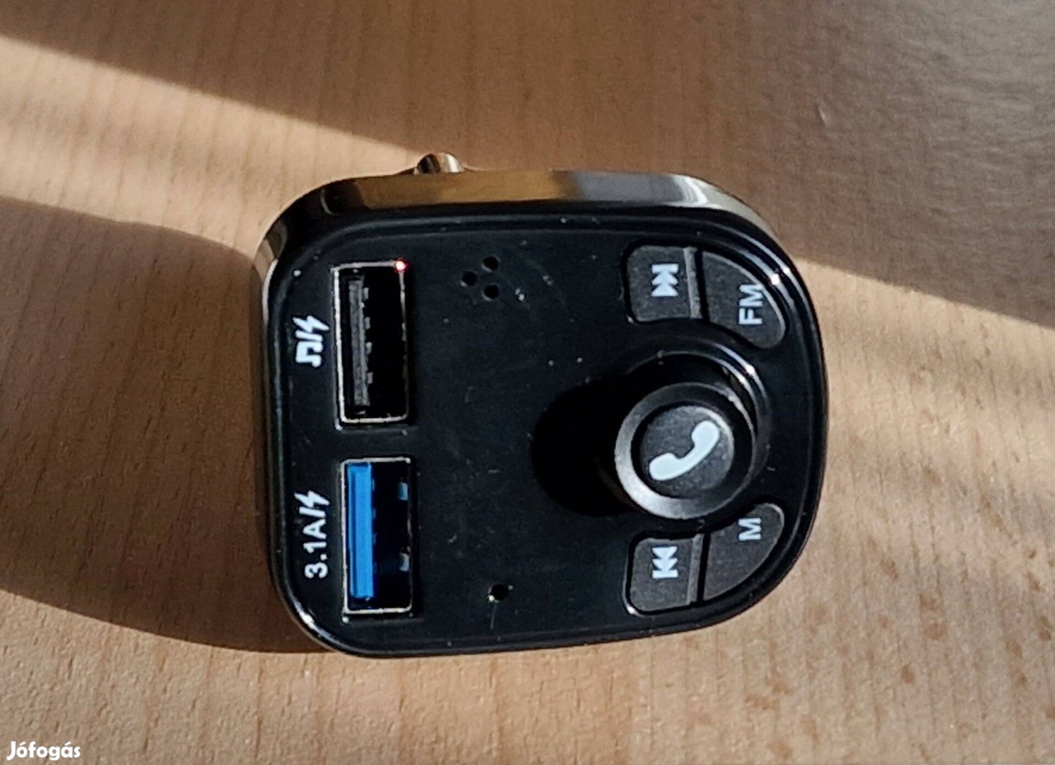 3.1A Autós töltő FM Transmitter kihangosító MP3 Dual USB TF Car