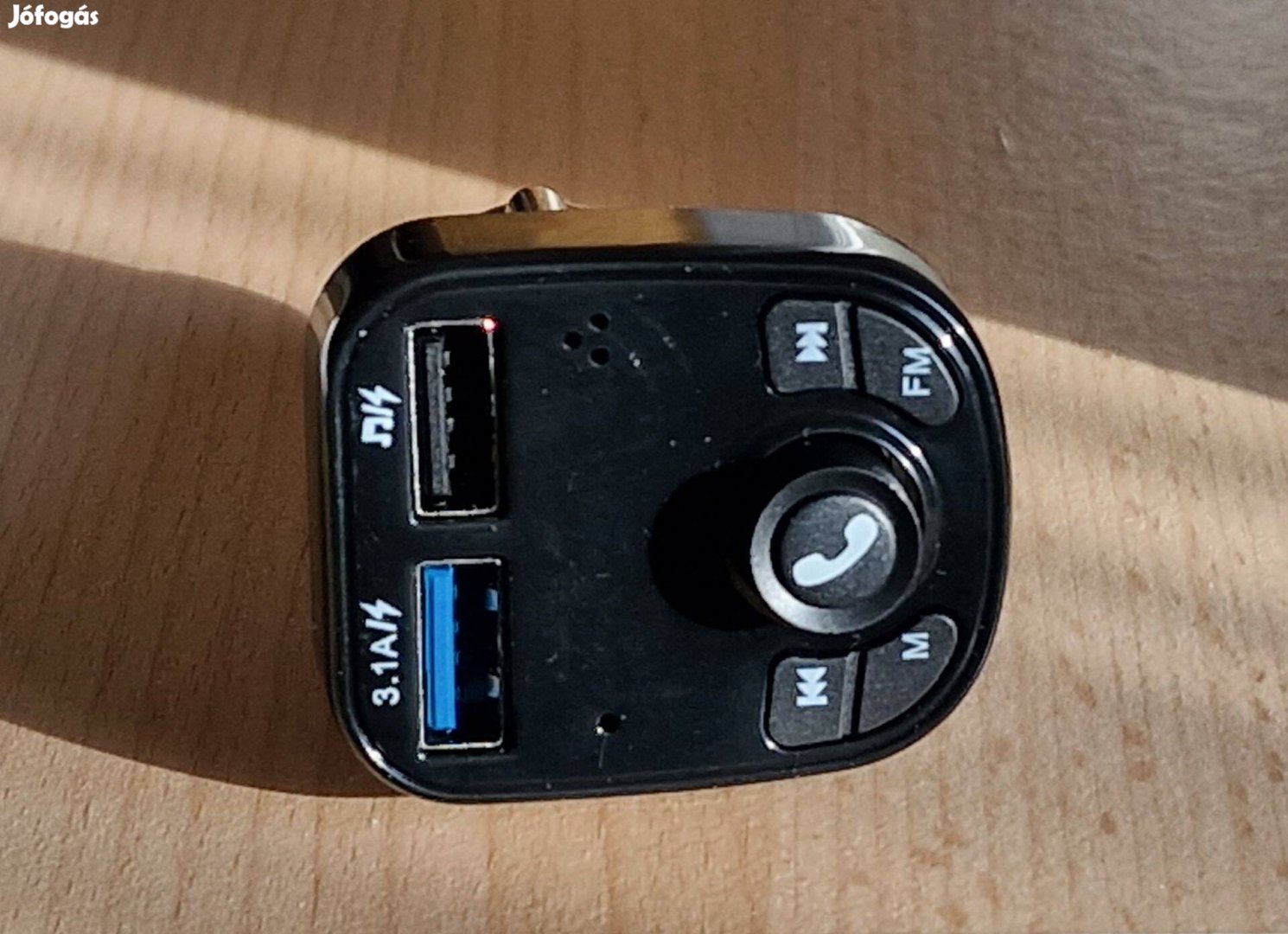 3.1A Autós töltő FM Transmitter kihangosító MP3 Dual USB TF Card