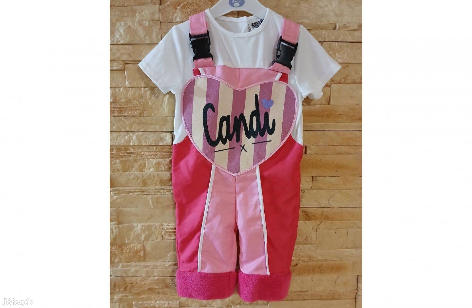 3-4 évesre Skyline Gang jelmez