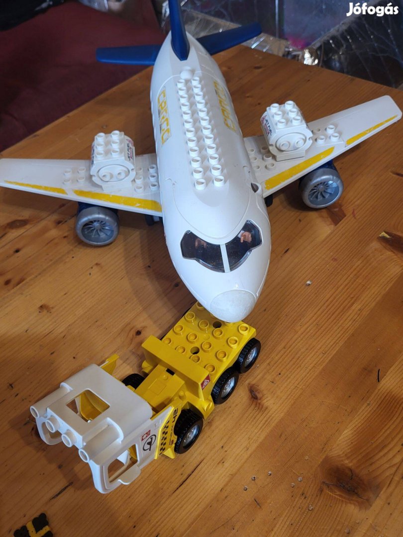 3 Lego készlet: Repülő, Építkezési és egyéb más