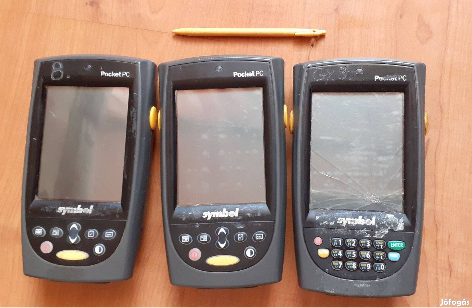 3 Motorola Symbol PPT8800 PDA vonalkód olvasó vegyes állapotban és 2 t