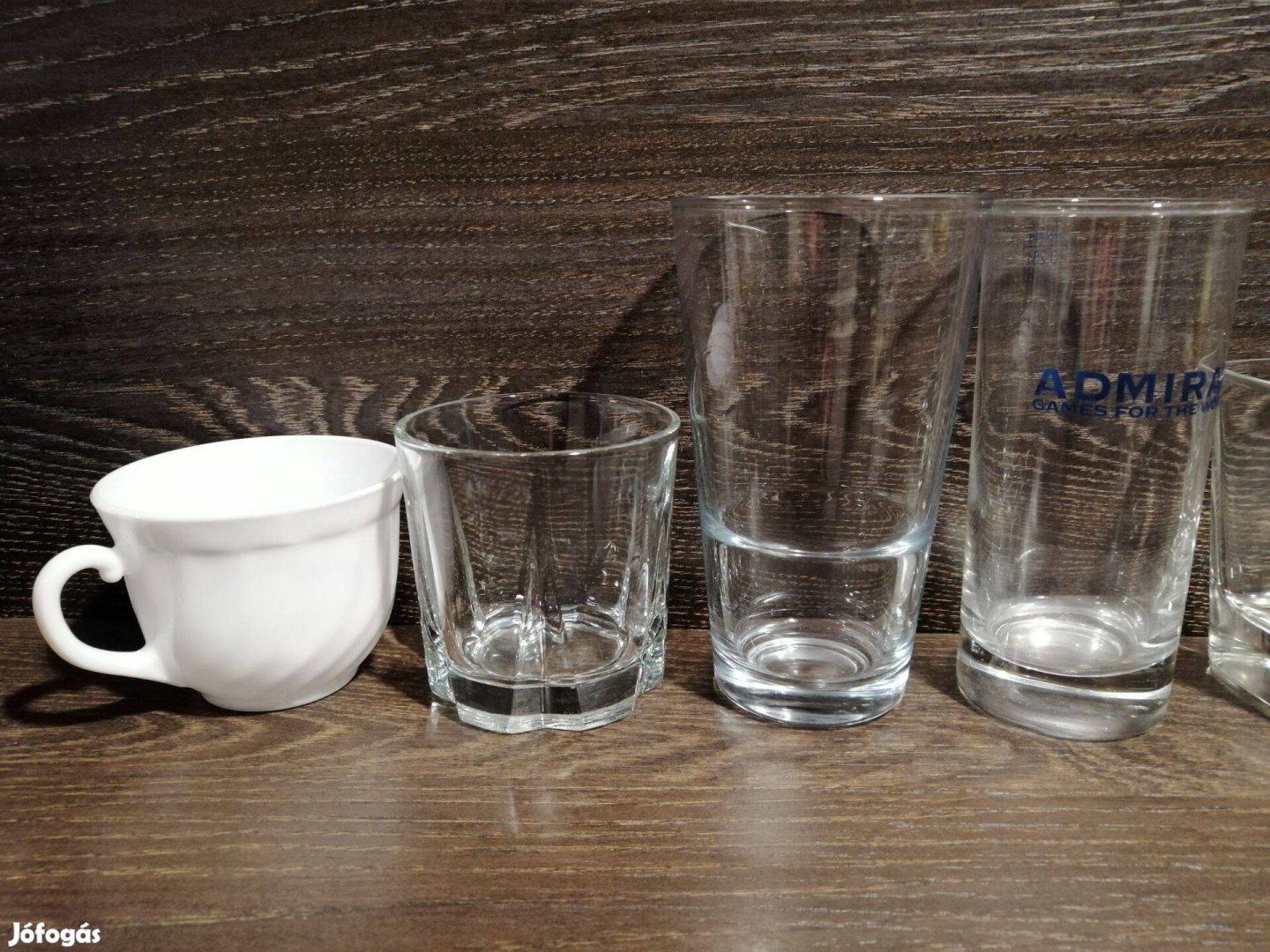 3 Üveg pohár + 1 csésze ,szett ár, készlet pótlására is