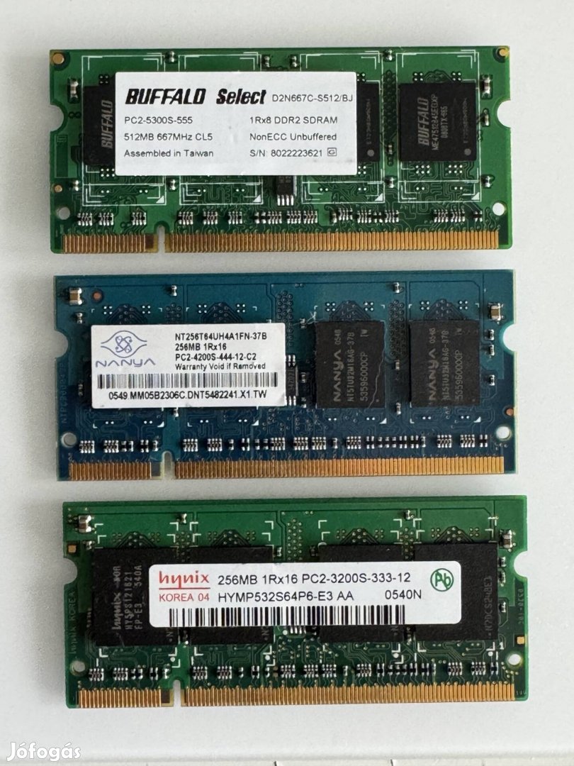 3 darab 256MB DDR2 laptop RAM, teszteletlen
