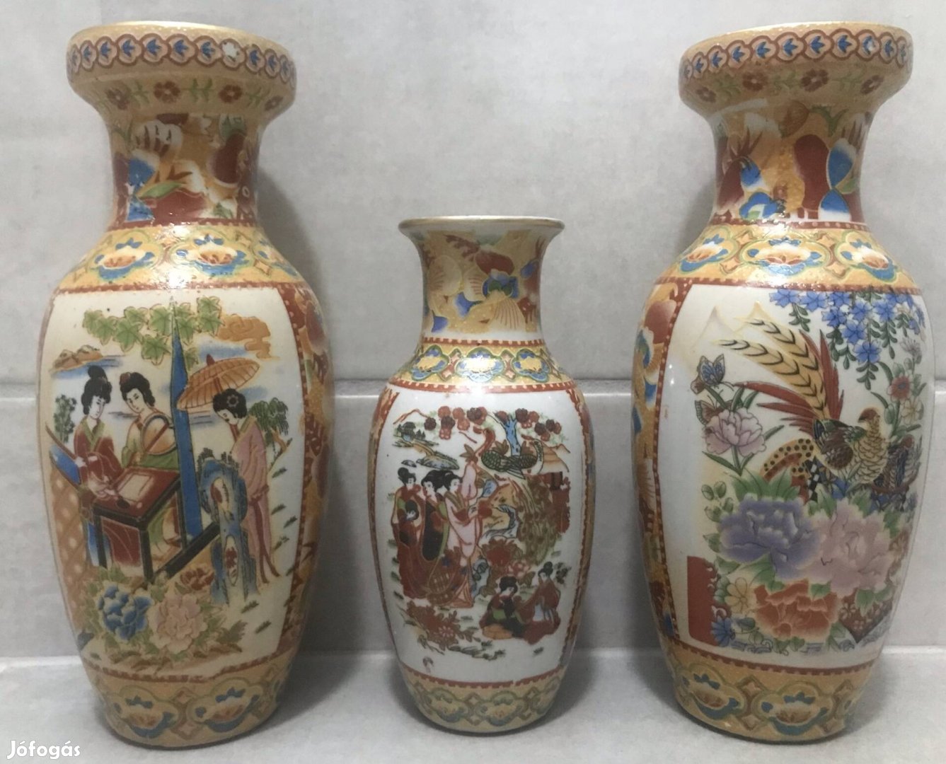3 darabos kínai váza szett egyben eladó 