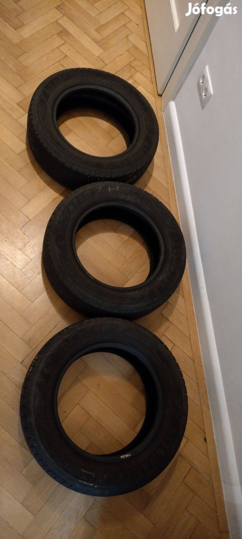 3 db Goodyear Assurance 195/65R15 gumiabroncs