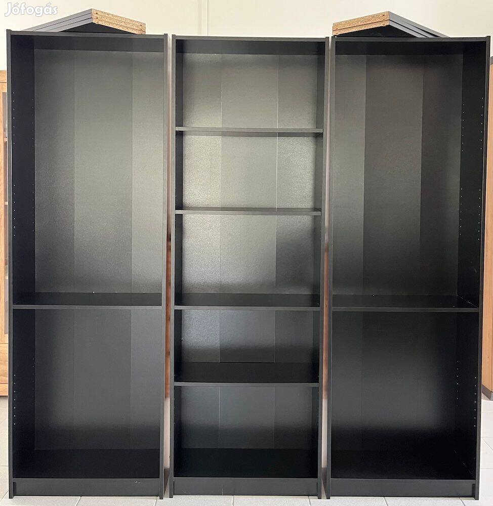 3 db IKEA könyvespolc 10.000 Ft