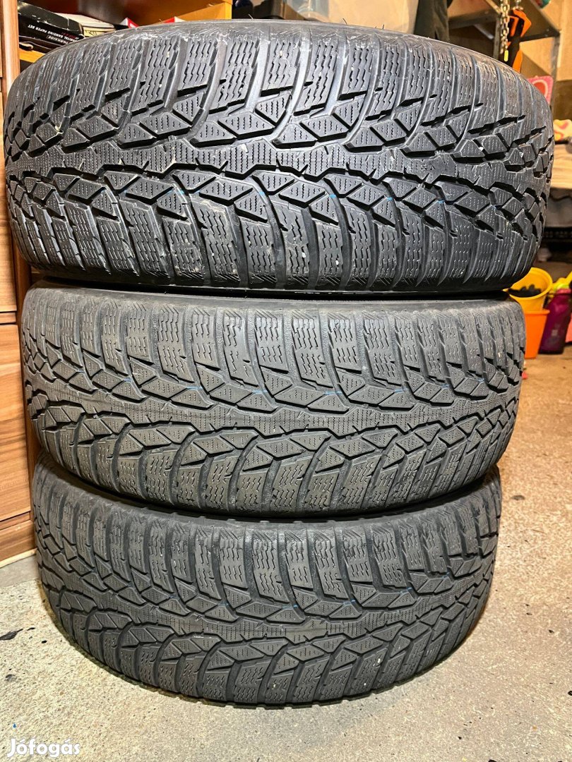 3 db Nokian WR D4 205/55 R16 91H téli gumiabroncs