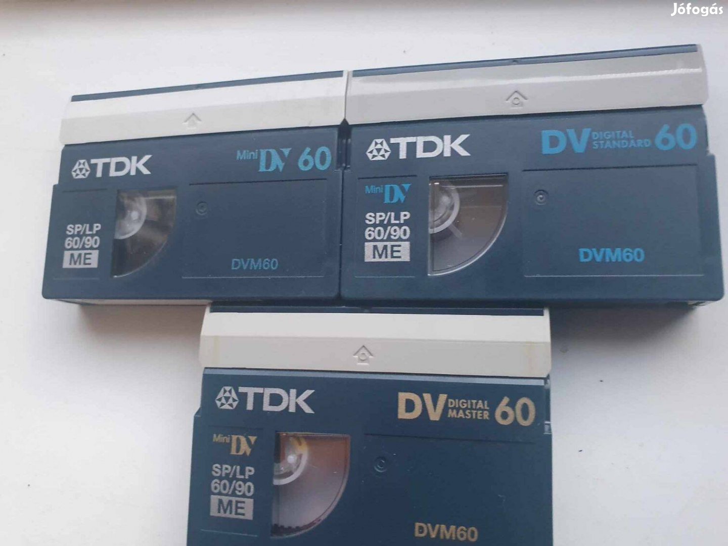 3 db TDK Mini DV ME DVM60 Videokamera Kazetta plusz 1 ajándék