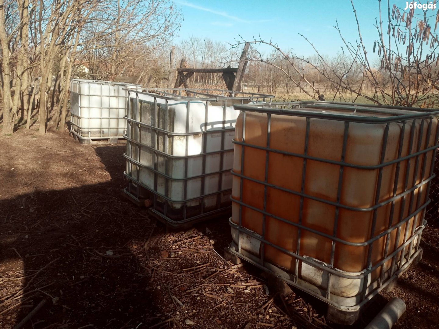 3 db ibc vizes tartály eladó