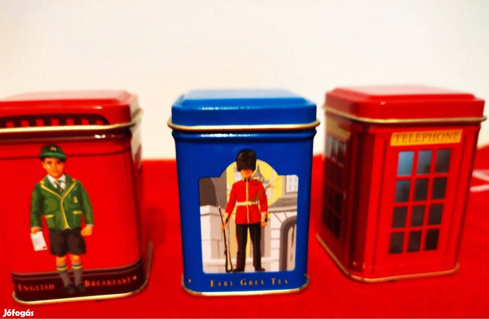 3 db kisméretű fém teás doboz Londonból
