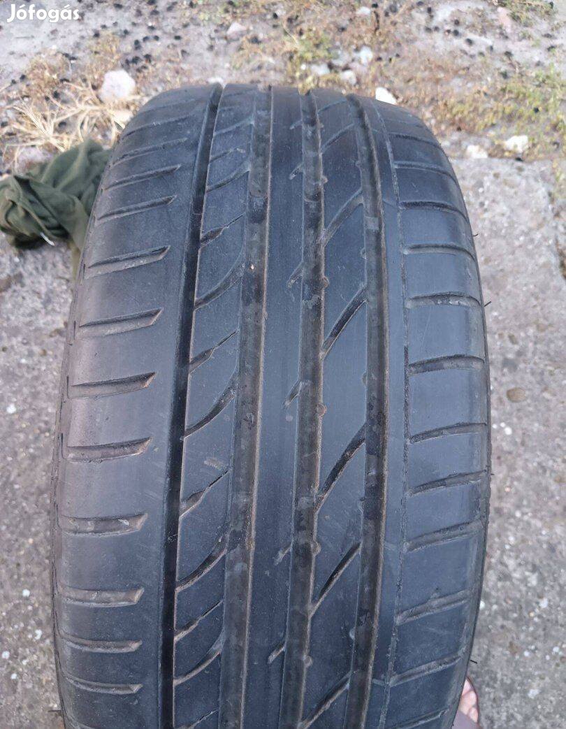 3 db nyári gumi Sailun Atrezzo 215/50 R17