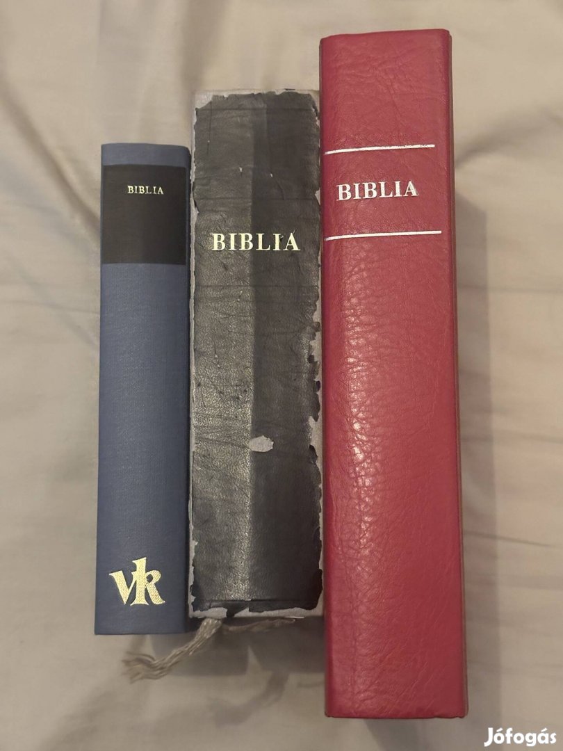 3 db retro régi biblia egyben eladó