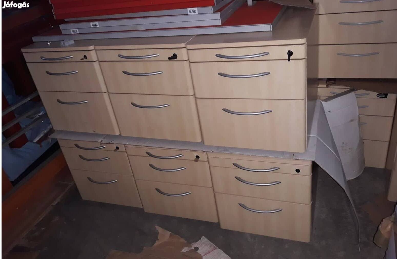3 fiókos irodai konténer, tároló, világos színű - használt irodabútor