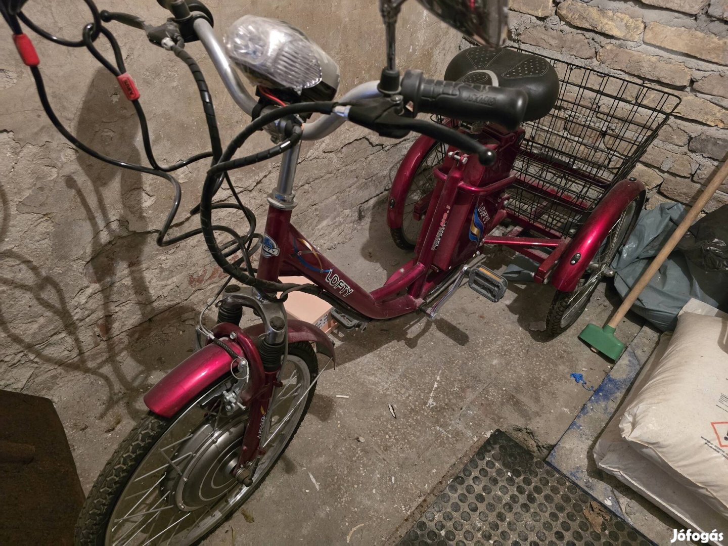 3 kerekű elektromos bicikli 