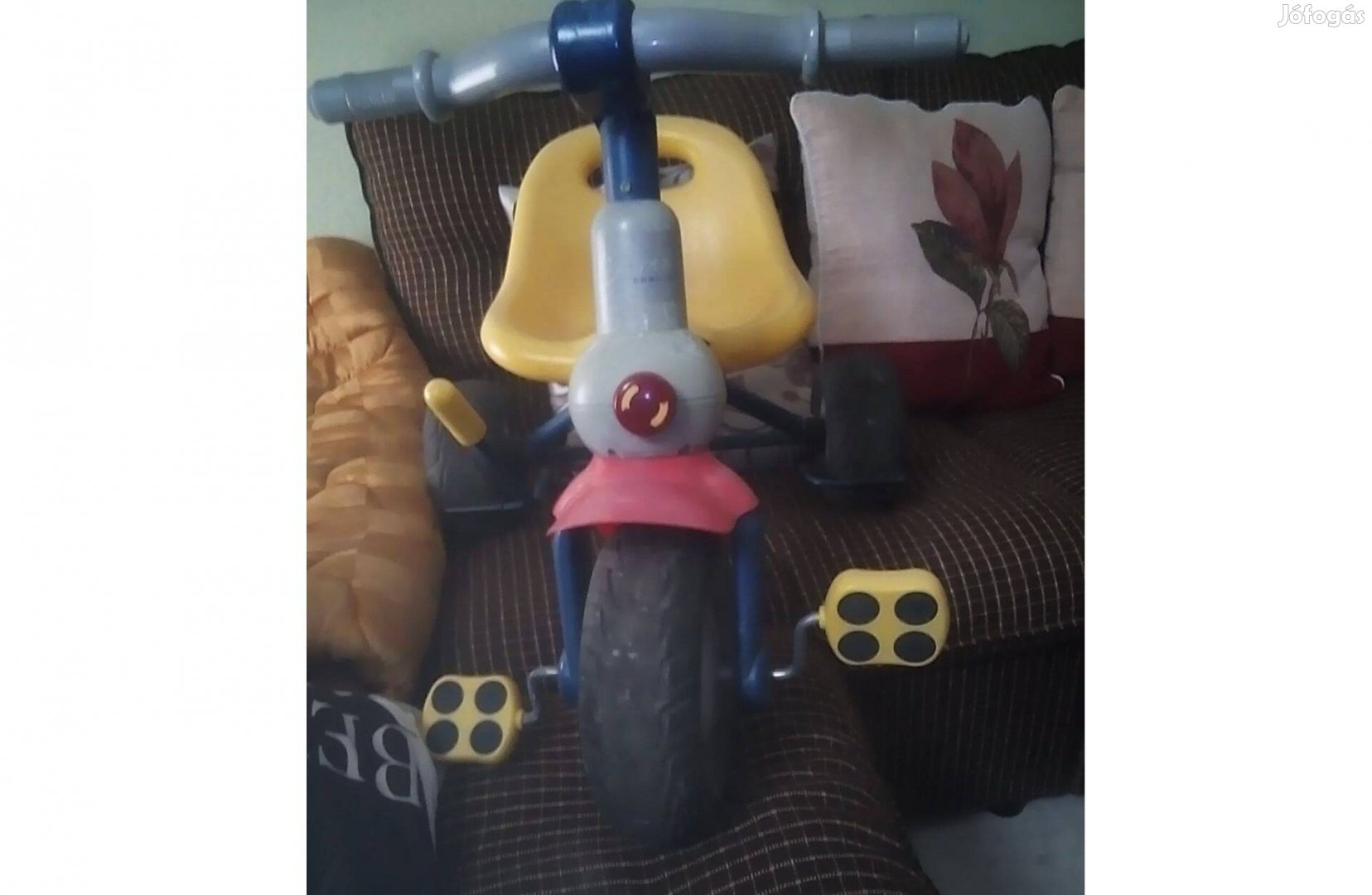 3 kerekü kislány kerékpár