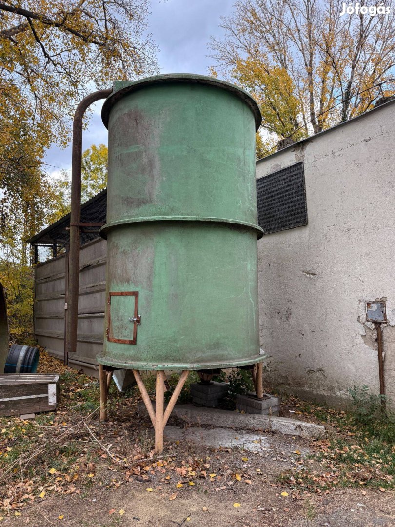 3 m3 bolygató tartály