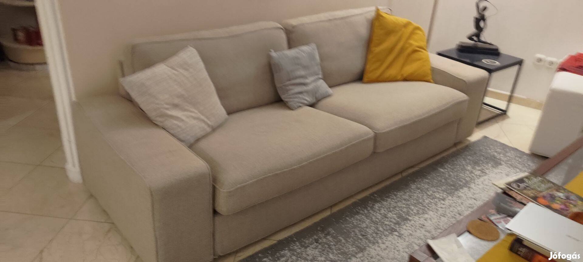 3 személyes Ikea Kivik kanapé