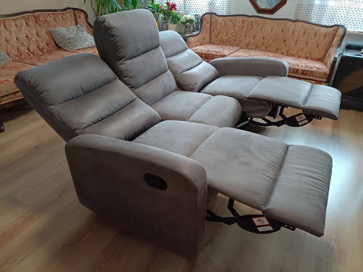 3 személyes Relax kanapé couch dönthető lábtartó fekvőfunkció