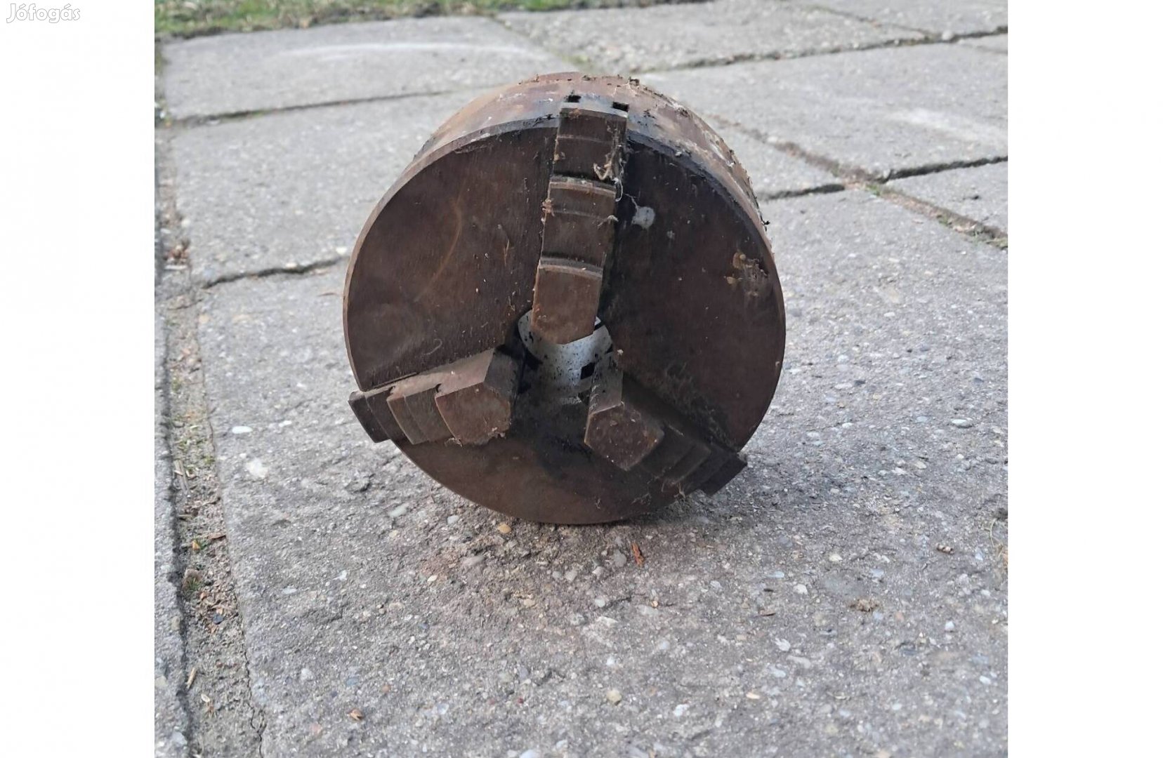 3 szorítópofás önközpontosító acél esztergatokmány