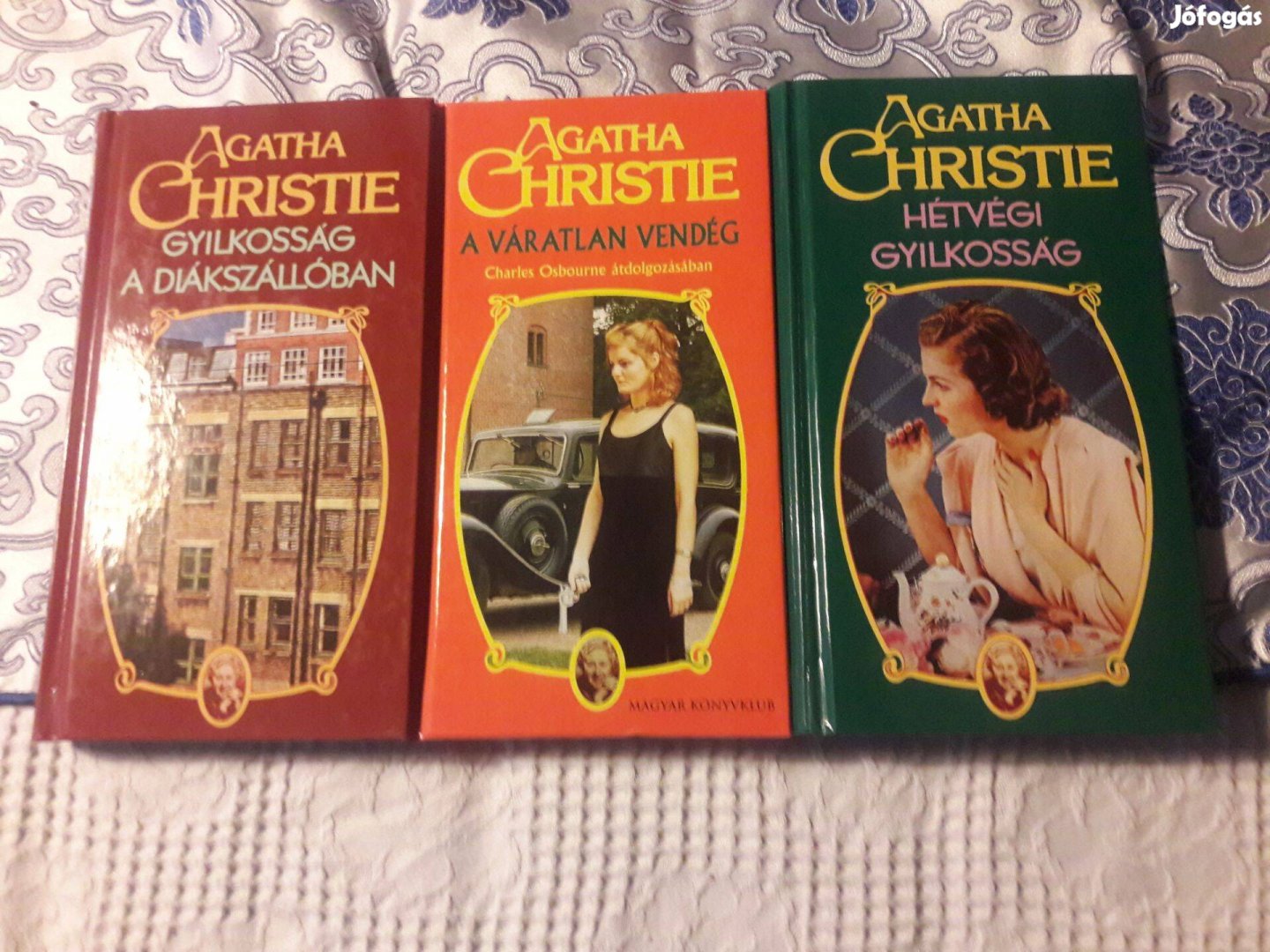 3db Agatha Christie könyv, hibátlan állapotú