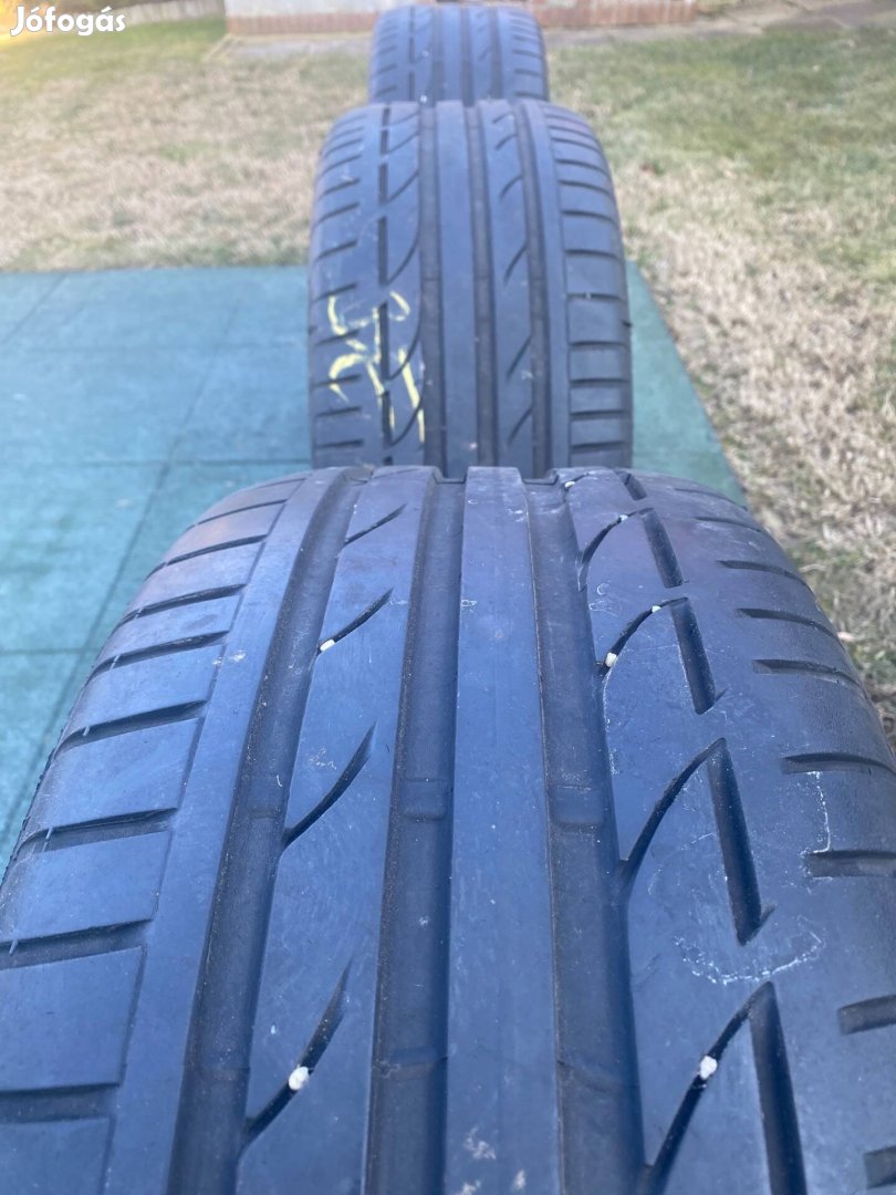 3db Bridgestone nyári gumi, 255/40 R19