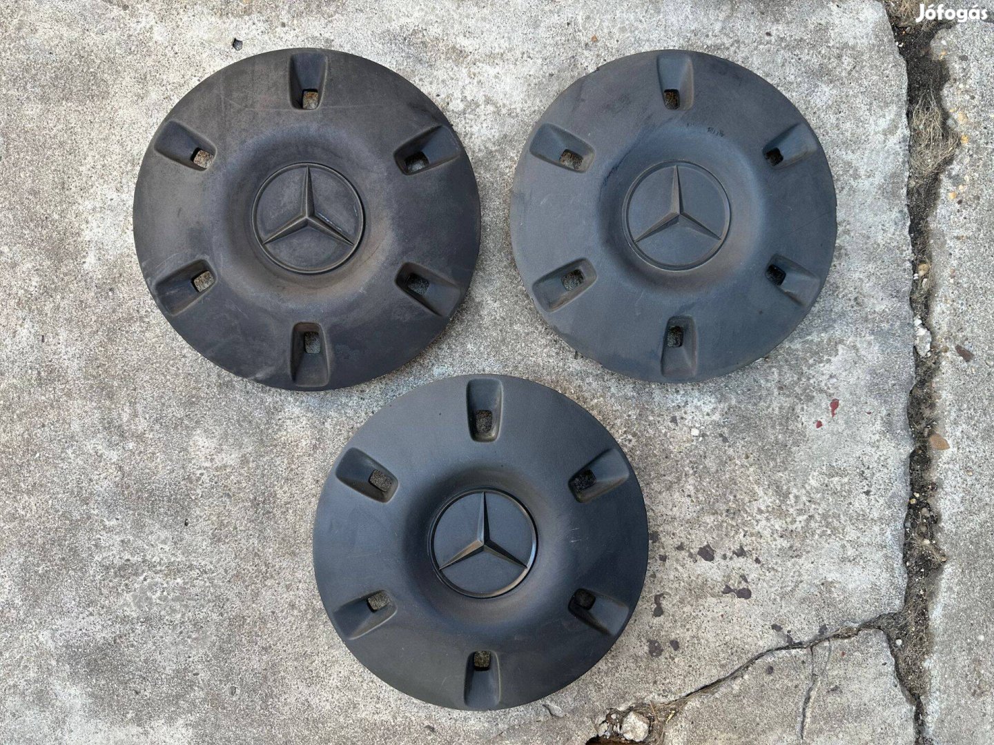 3db Mercedes Sprinter felniközép kupak!