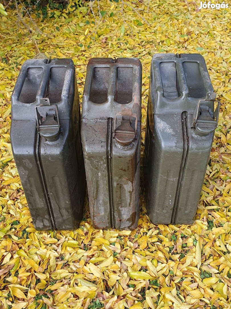 3db marmonkanna 20L kintőjével