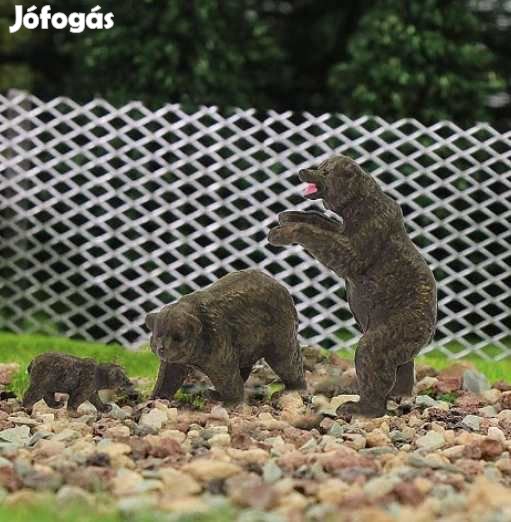 3db-os Medve Kollekció  HO/1:87 méret  (4121)