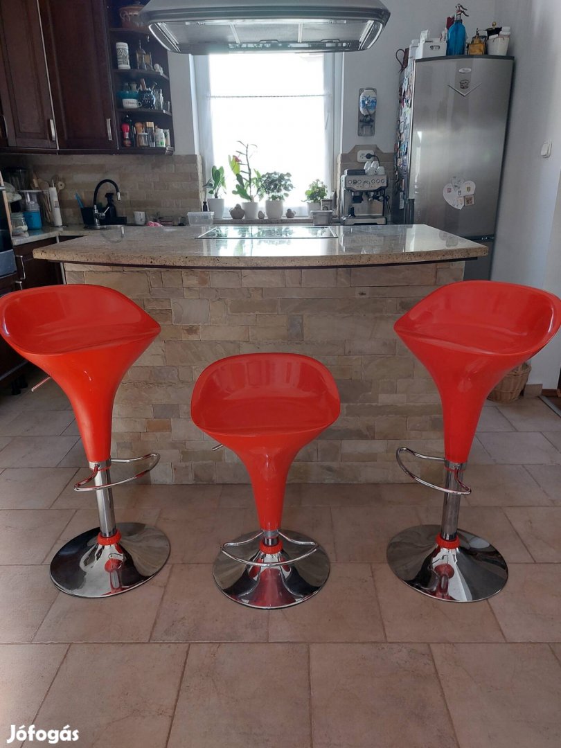 3db retro bárszék 