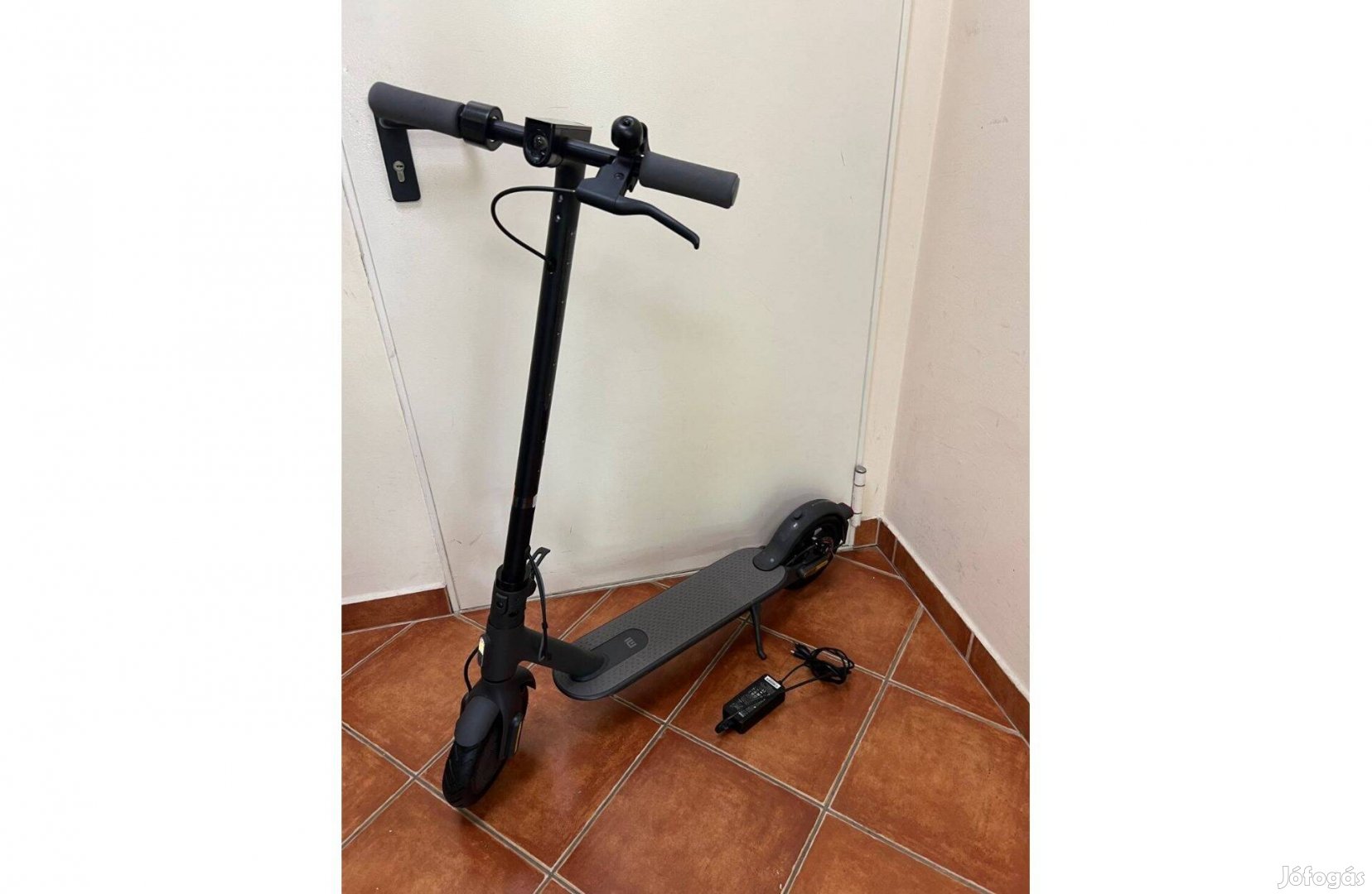 3km-t futott! Elektromos roller Xiaomi Mi Essential