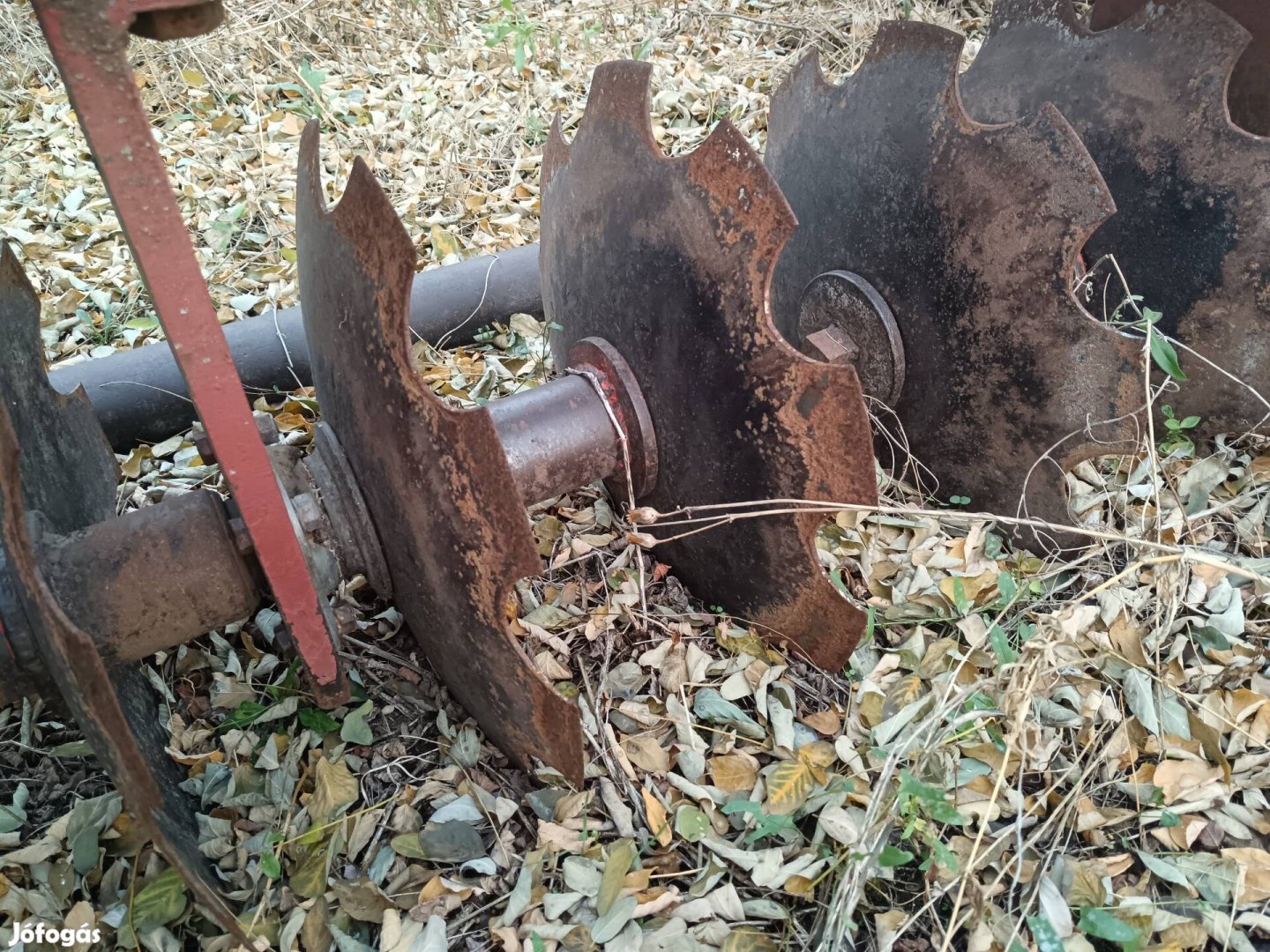 3m vontatott V tárcsa és  MTZ alkatr 