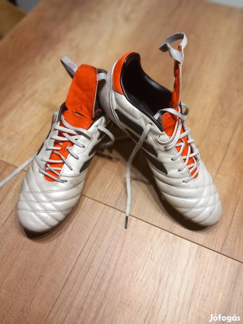 3x Használt Adidas Copa Gloro 43-mas Futballcipő.