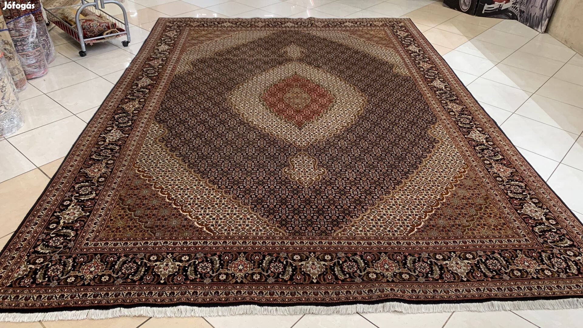 4073 Meseszép Mahi Tabríz mintás Kézi Gyapjú Perzsa Szőnyeg