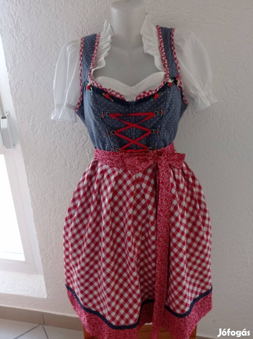 40/42 dirndl ruha köténnyel