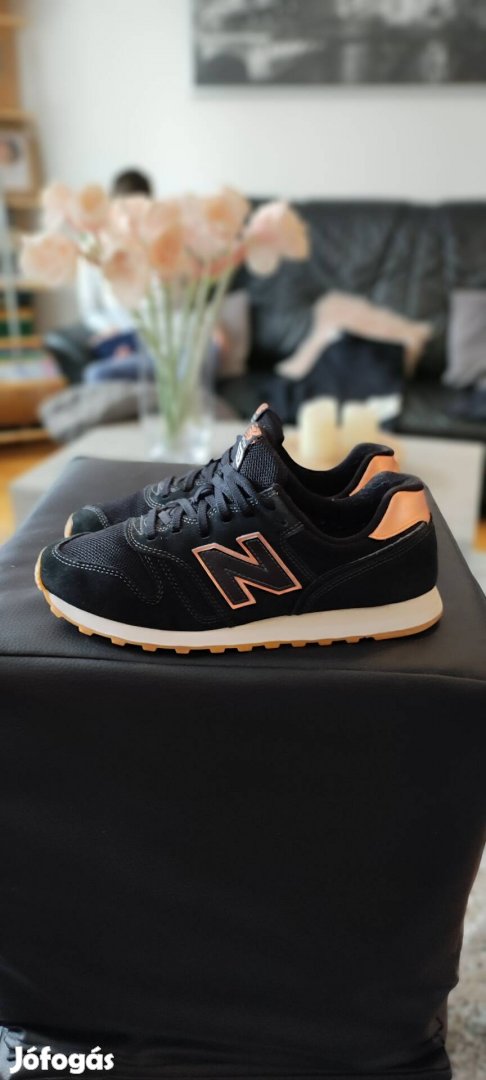 40,5 es minőségi New Balance cipő olcsón eladó 