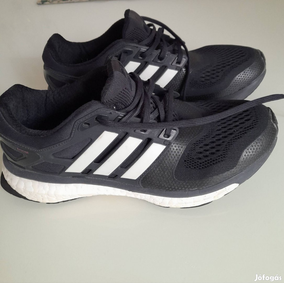40,5-ös teljesen hibátlan újszerű eredeti Adidas Energy Boots cipő