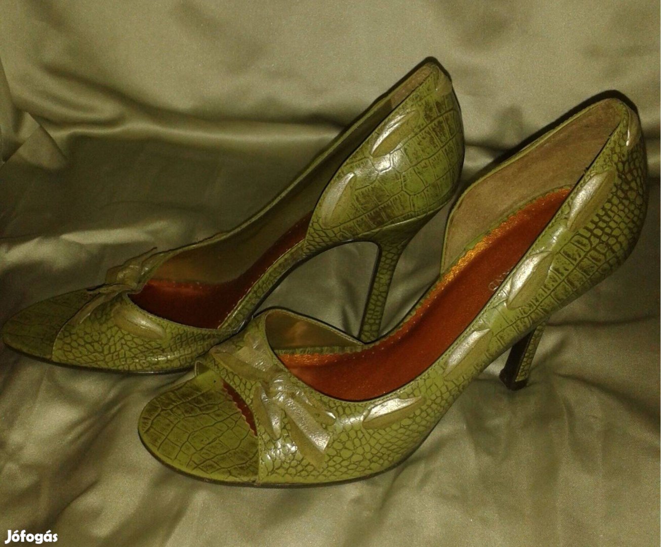 40 - es. River Island, elegáns bőr szandálcipő!