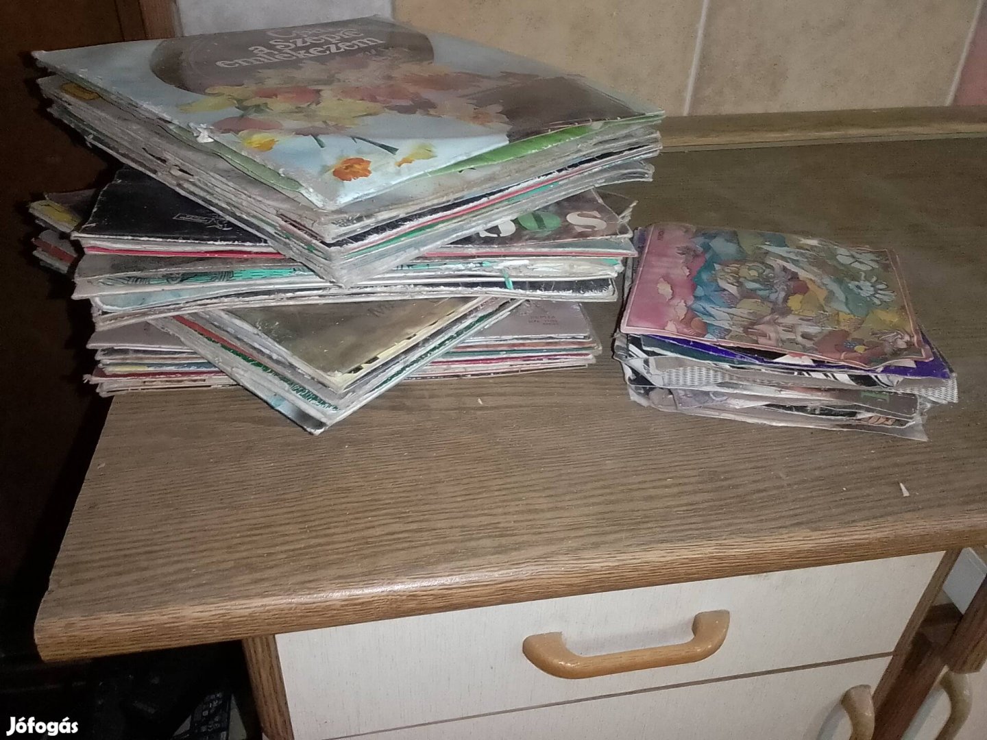 40 db magyar bakelit lemez 10 kislemez padlás lelet