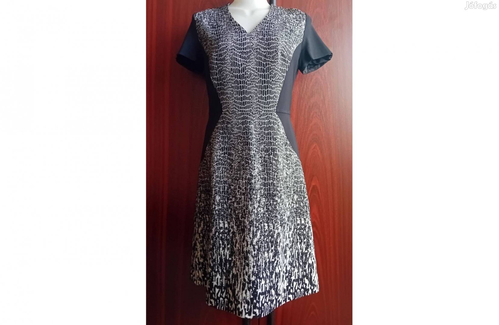 40-es/M/,női, fekete-fehér,elegáns apróbb mintás Speziale Per Una ruha