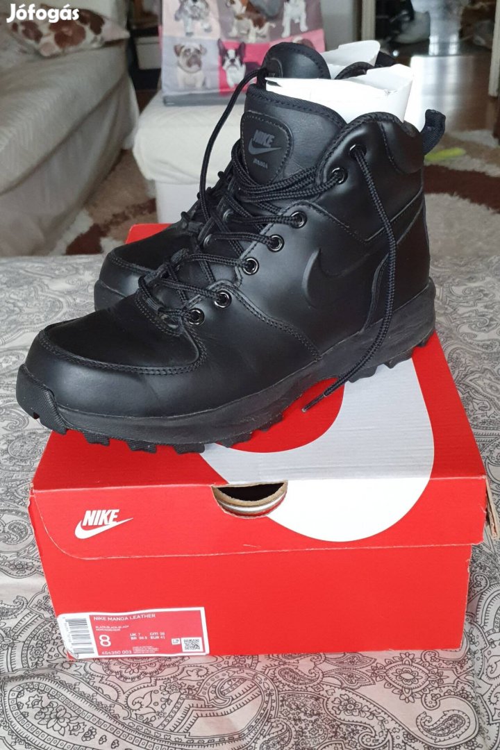 41-es Nike Manoa fekete bakancs, cipő 