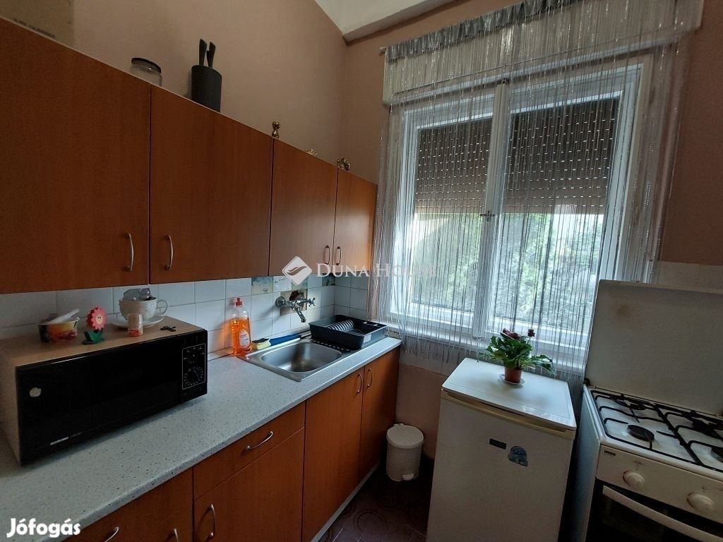 41 nm-es ház eladó Baja