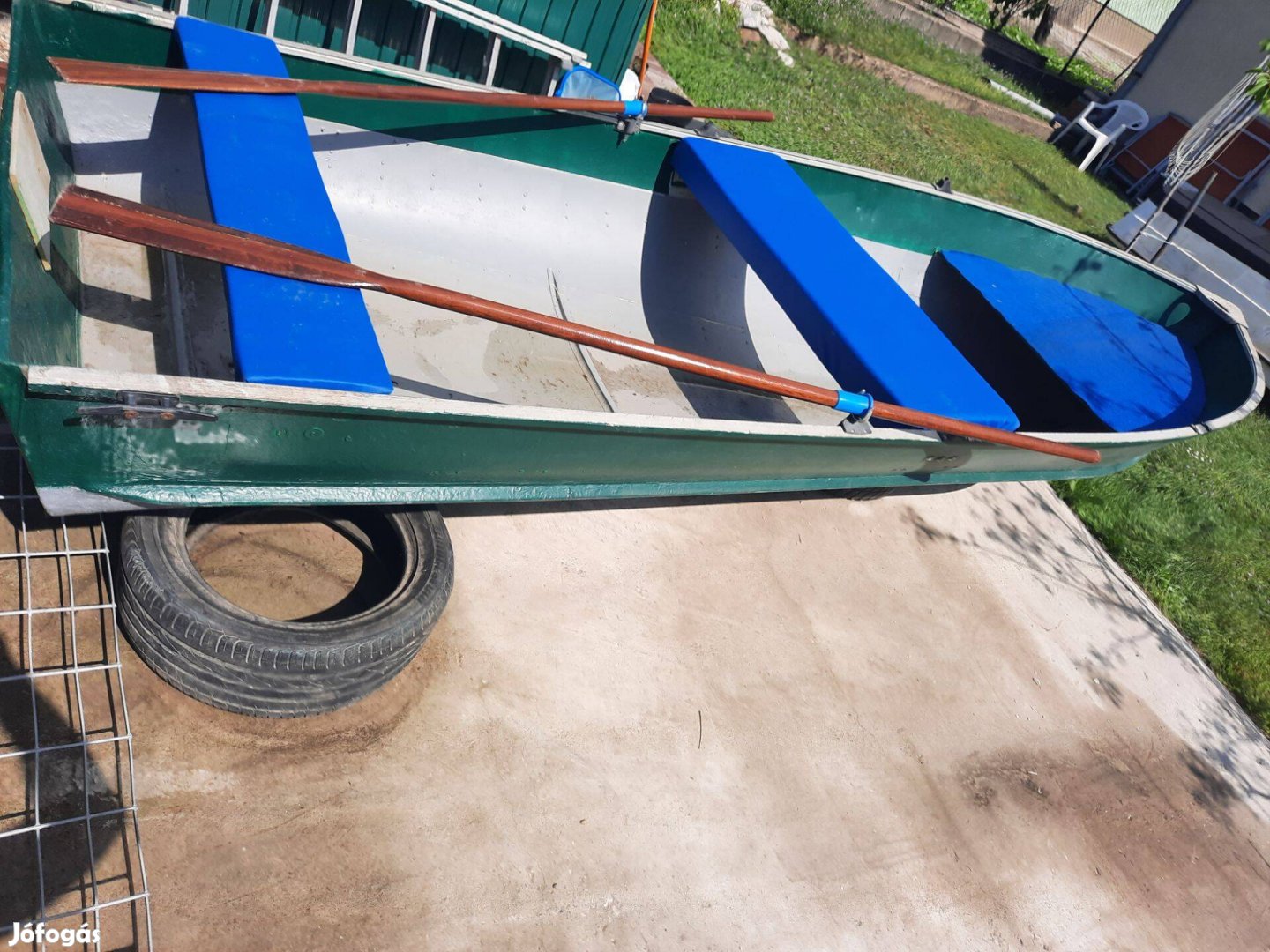 420×140-es aluminium csónak