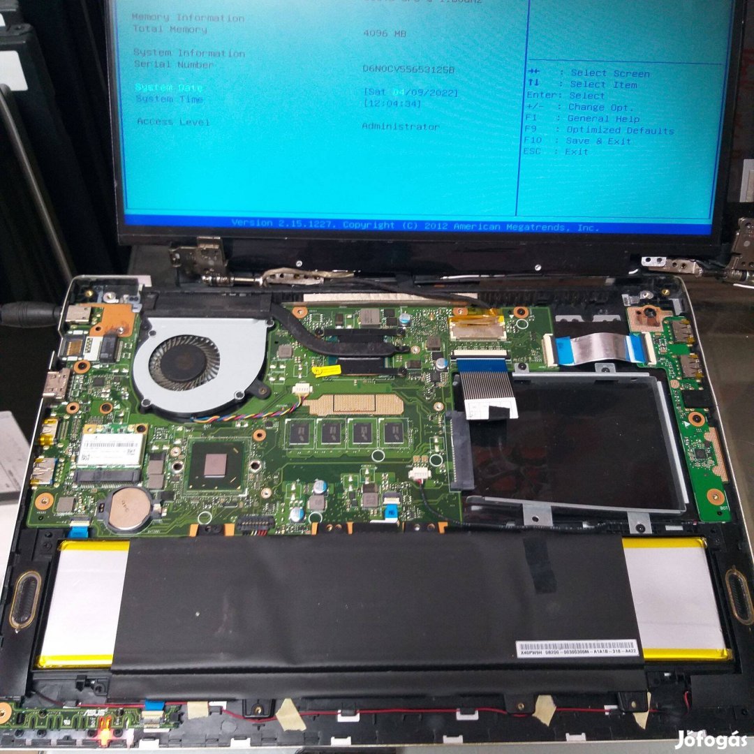 421.Asus S 300C kijelző nincsen,hiányos laptop! Biosig tesztelt !i5