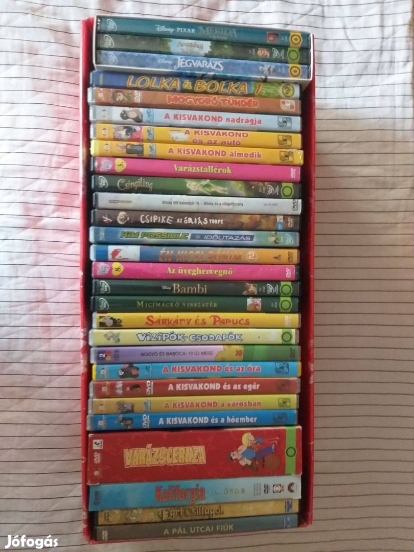 42 darab DVD film, főleg mese