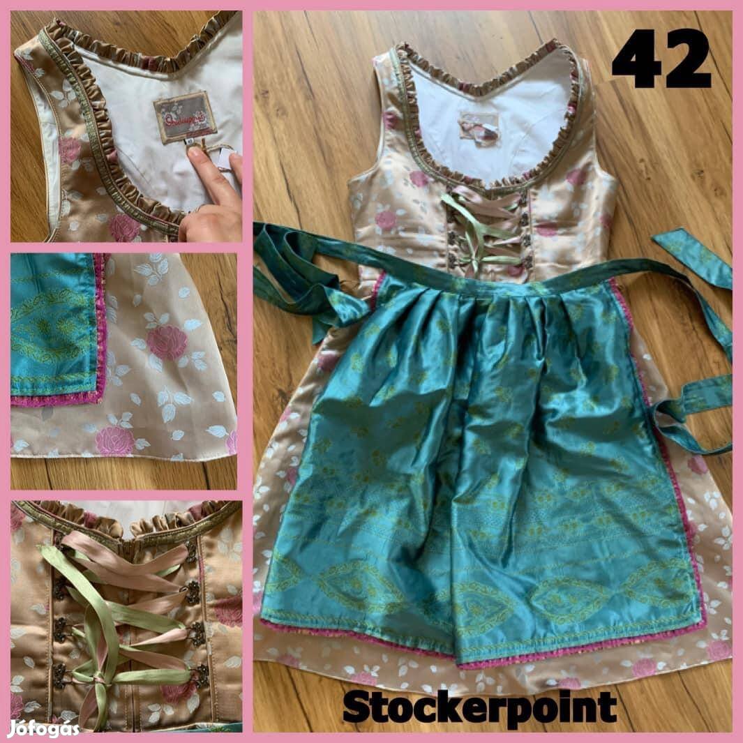 42-es Dirndl ruha rózsa mintás /Stockerpoint/