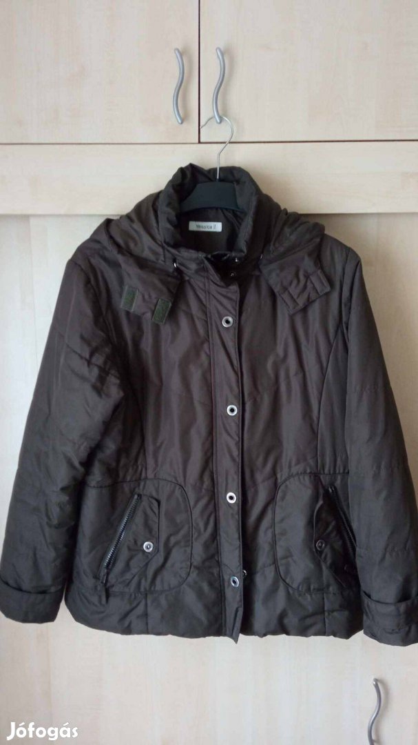 42-es női C&A barna dzseki kabát 2500 Ft vastagabb
